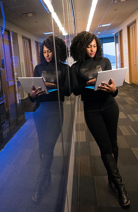 CloudWatch Solutions technician maintaining managed IT server hardware